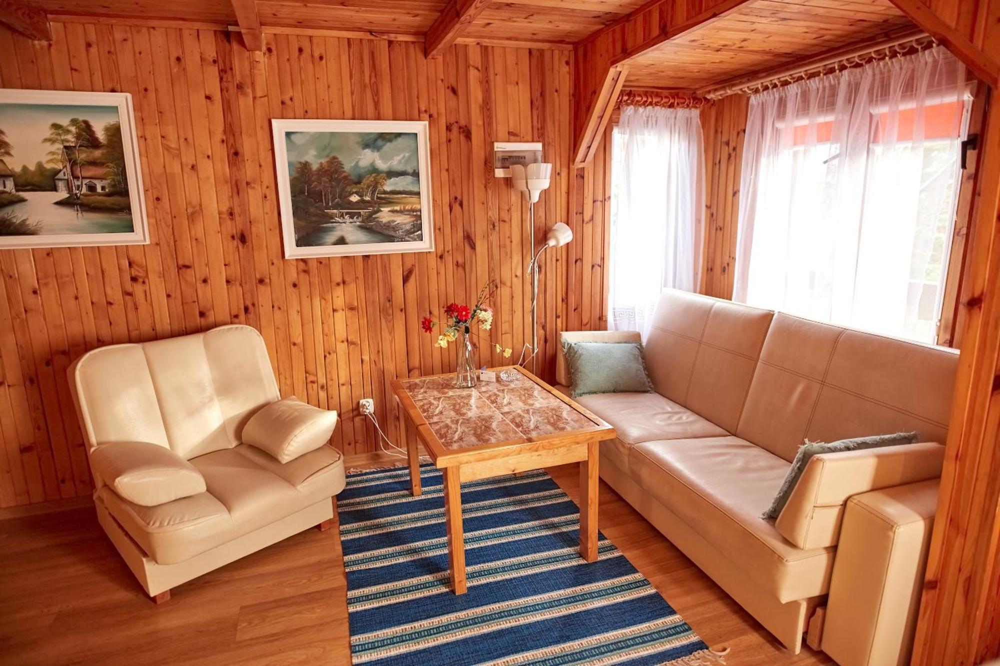 Osrodek Wypoczynkowy Relaks I Apartamenty Łeba Kültér fotó